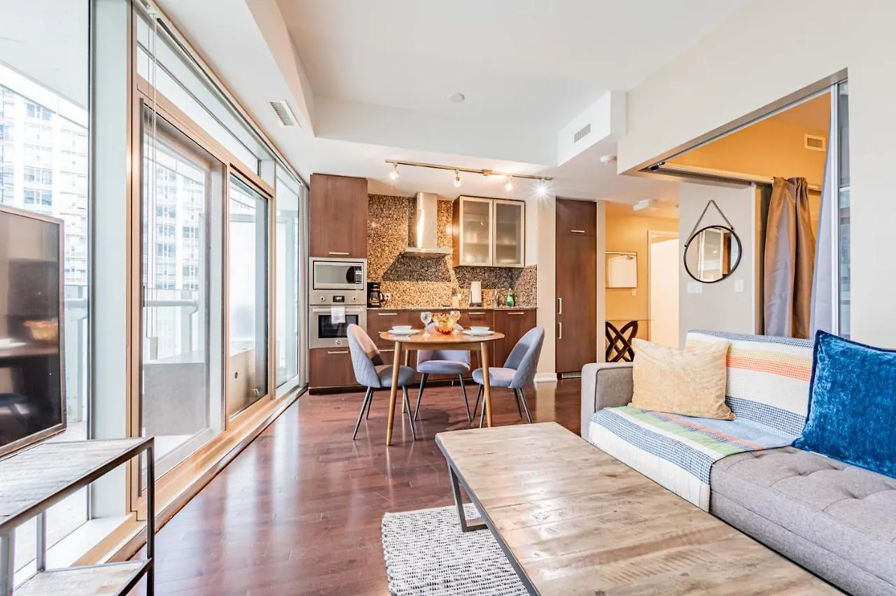 Vacation Rentals Downtown Toronto Canada