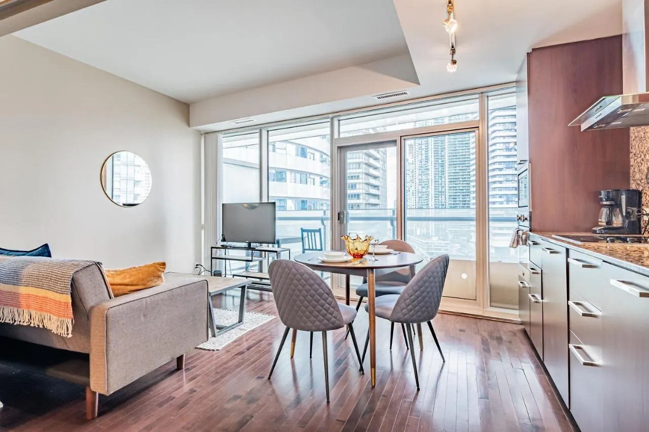 Aparthotel Vacation Rentals Downtown Toronto