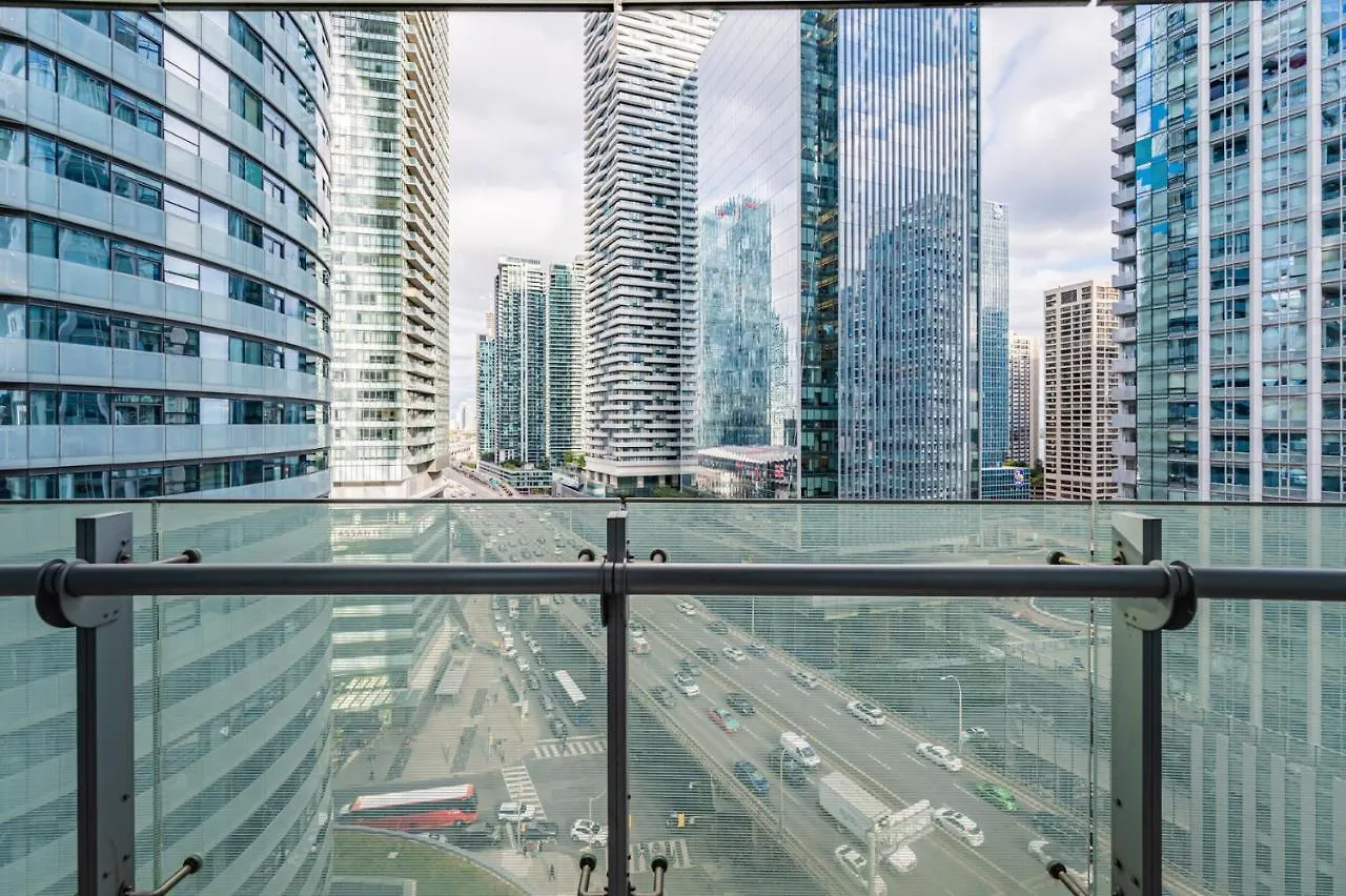 Aparthotel Vacation Rentals Downtown Toronto Canada