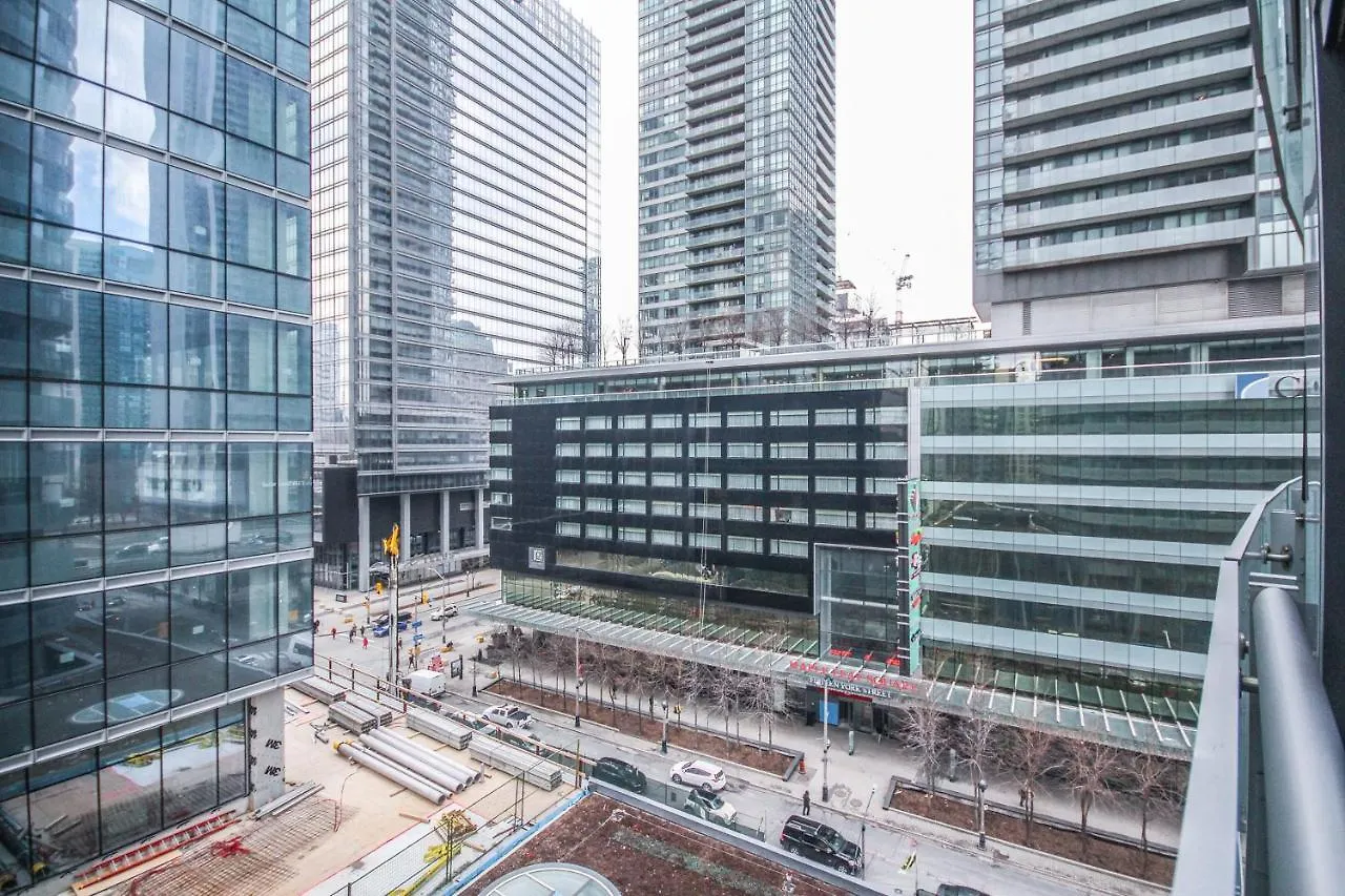 Aparthotel Vacation Rentals Downtown Toronto Canada