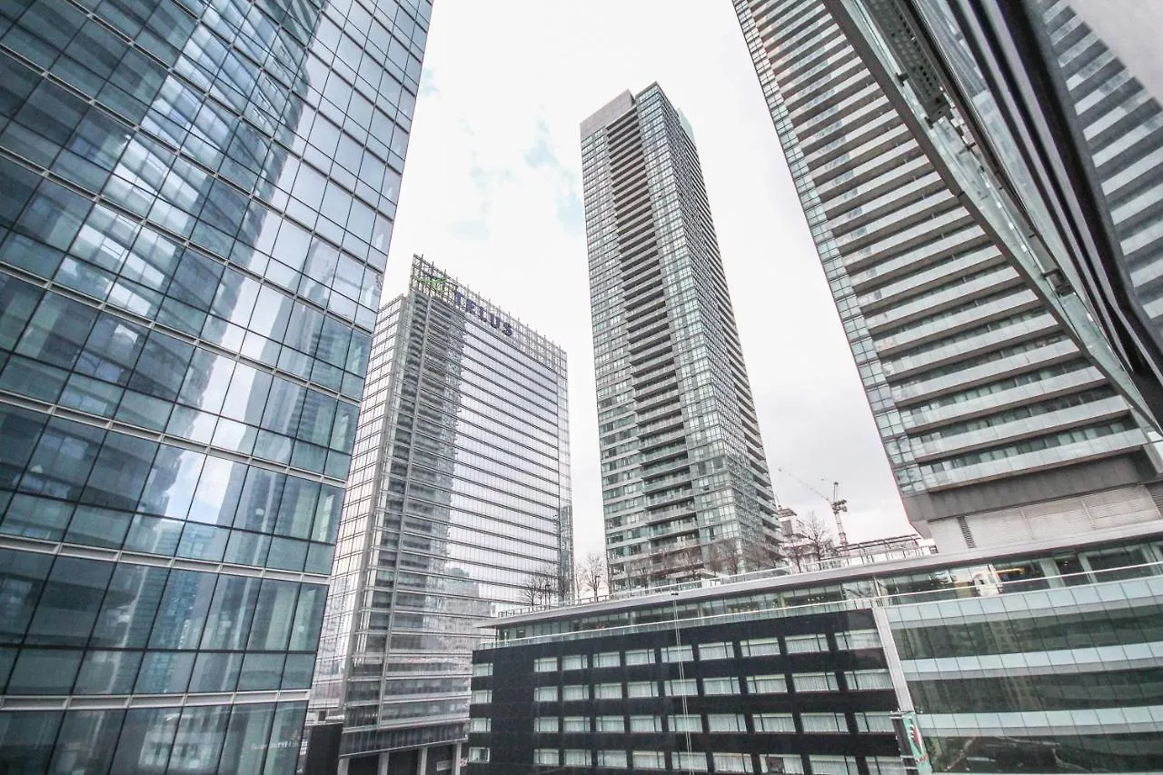 Vacation Rentals Downtown Toronto Aparthotel