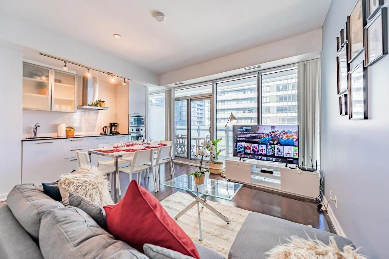 Vacation Rentals Downtown Toronto Aparthotel