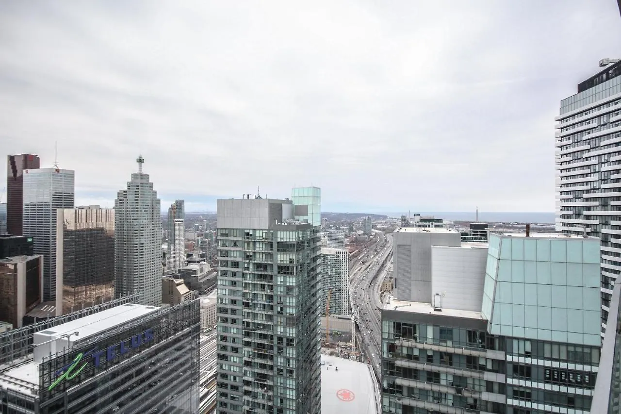 Vacation Rentals Downtown Toronto Canada