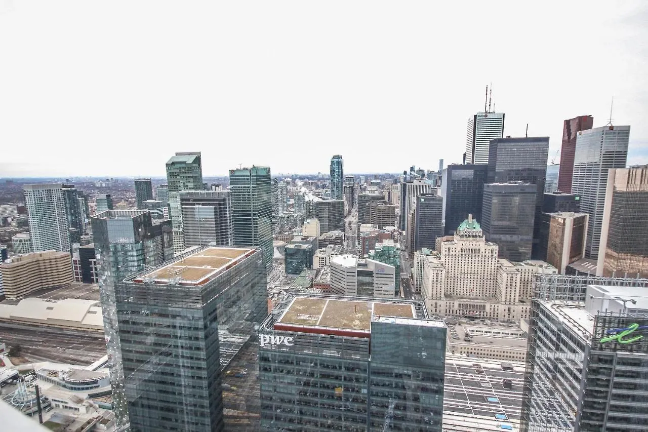 Vacation Rentals Downtown Toronto Aparthotel