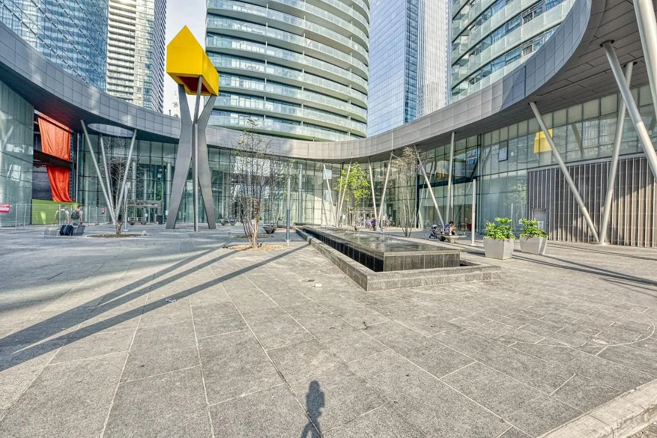 Vacation Rentals Downtown Toronto Aparthotel