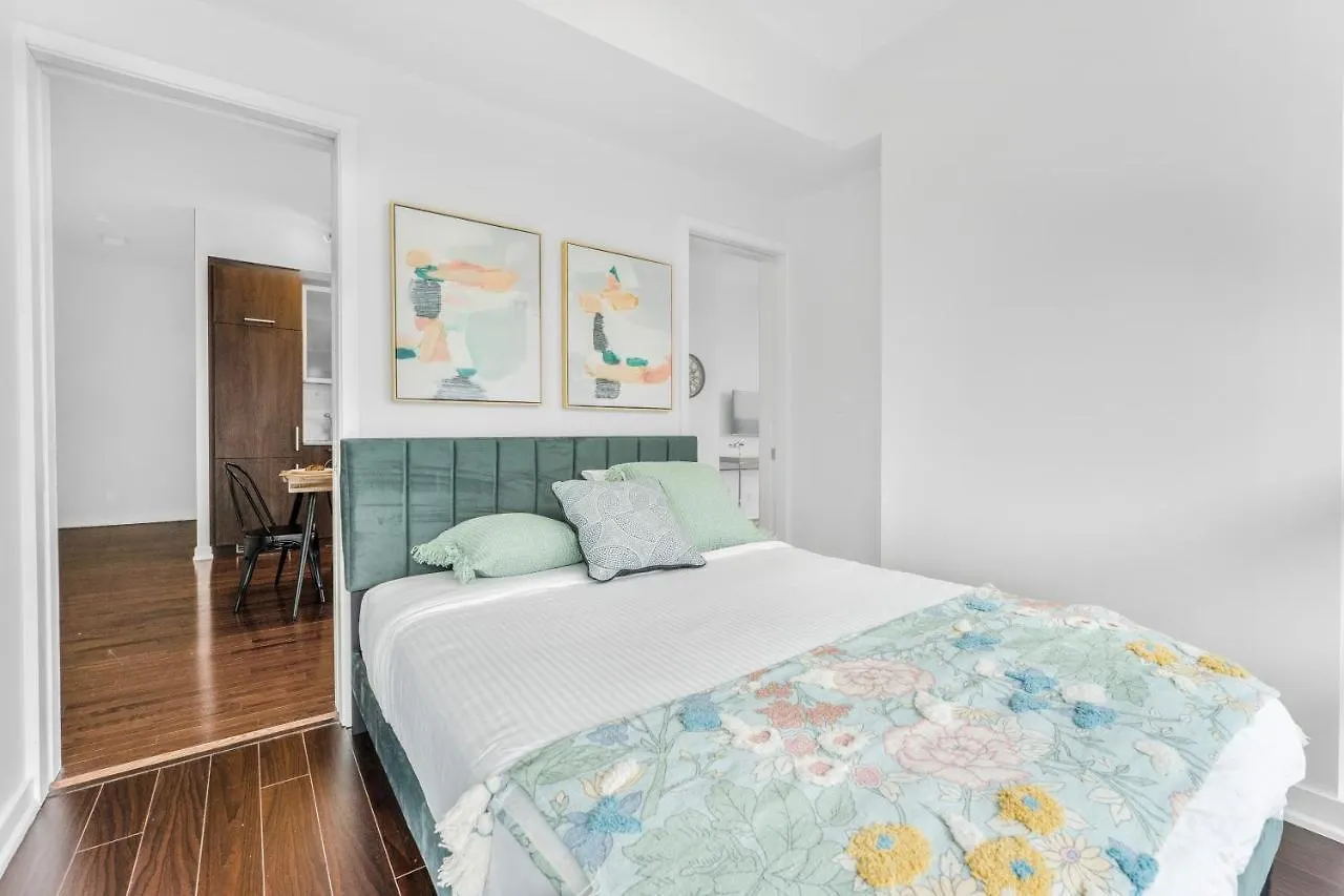 Aparthotel Vacation Rentals Downtown Toronto Canada