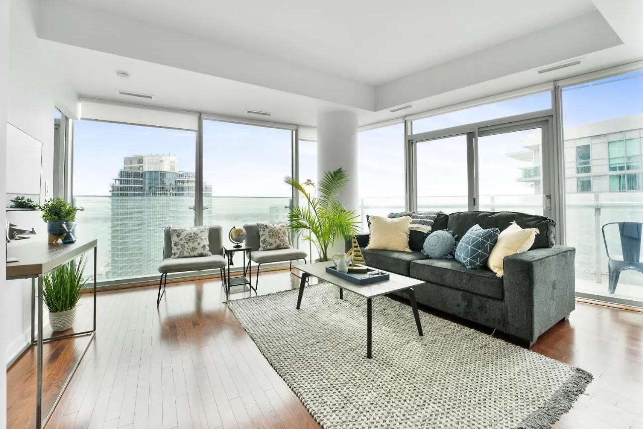 Vacation Rentals Downtown Toronto Aparthotel